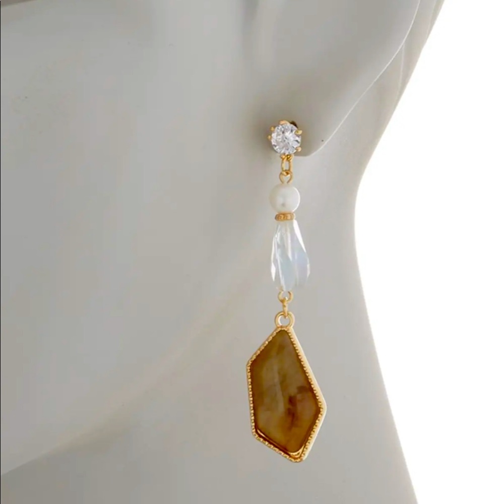 NWOT OLIVIA WELLES Jadie Stone Drop Earrings